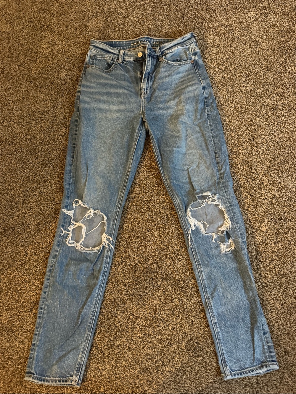 American Eagle Outfitters Women's Distressed Blue mom jeans